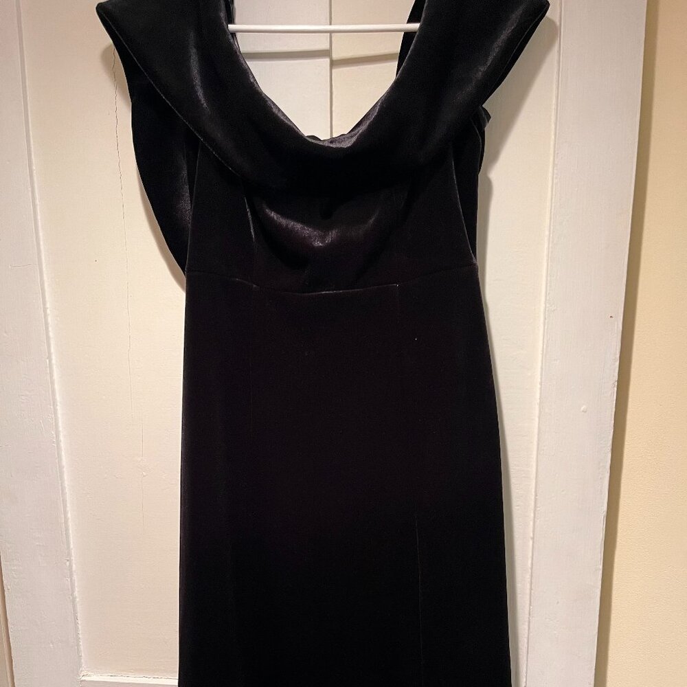 Pomander Place Black Elise Off Shoulder Velvet Velour Midi Cocktail Dress Size S